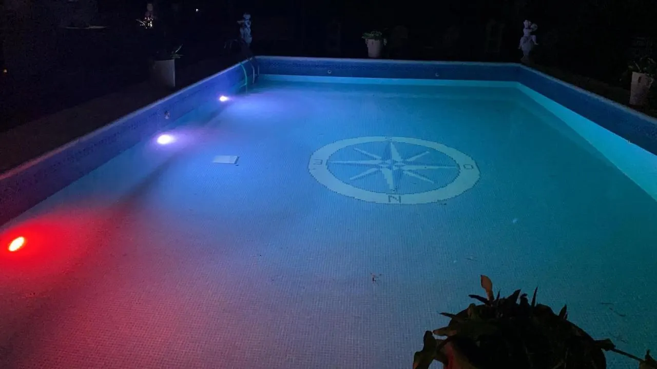 Casa De Campo Con Piscina En Sevilla En Los Palacios Y Villafranca Holiday home