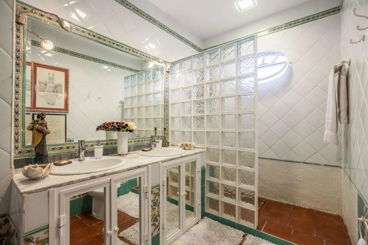Holiday home Casa De Campo Con Piscina En Sevilla En Los Palacios Y Villafranca